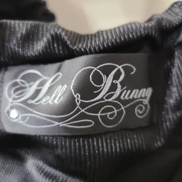 Hell Bunny Black 3 Tiered Petticoat - Picture 2 of 6